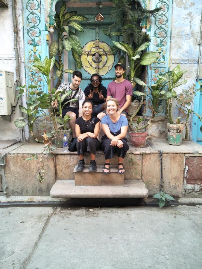The Desire Hostel New Delhi Exterior photo